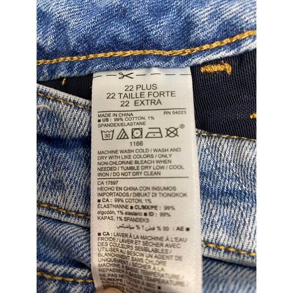 Old Navy High Rise Secret-Slim Pockets Shorts, SZ 22 - Picture 5 of 5